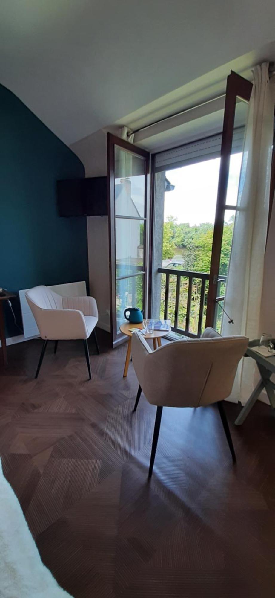 Les Balcons Sur La Loire Bed & Breakfast Chalonnes-sur-Loire Exterior photo