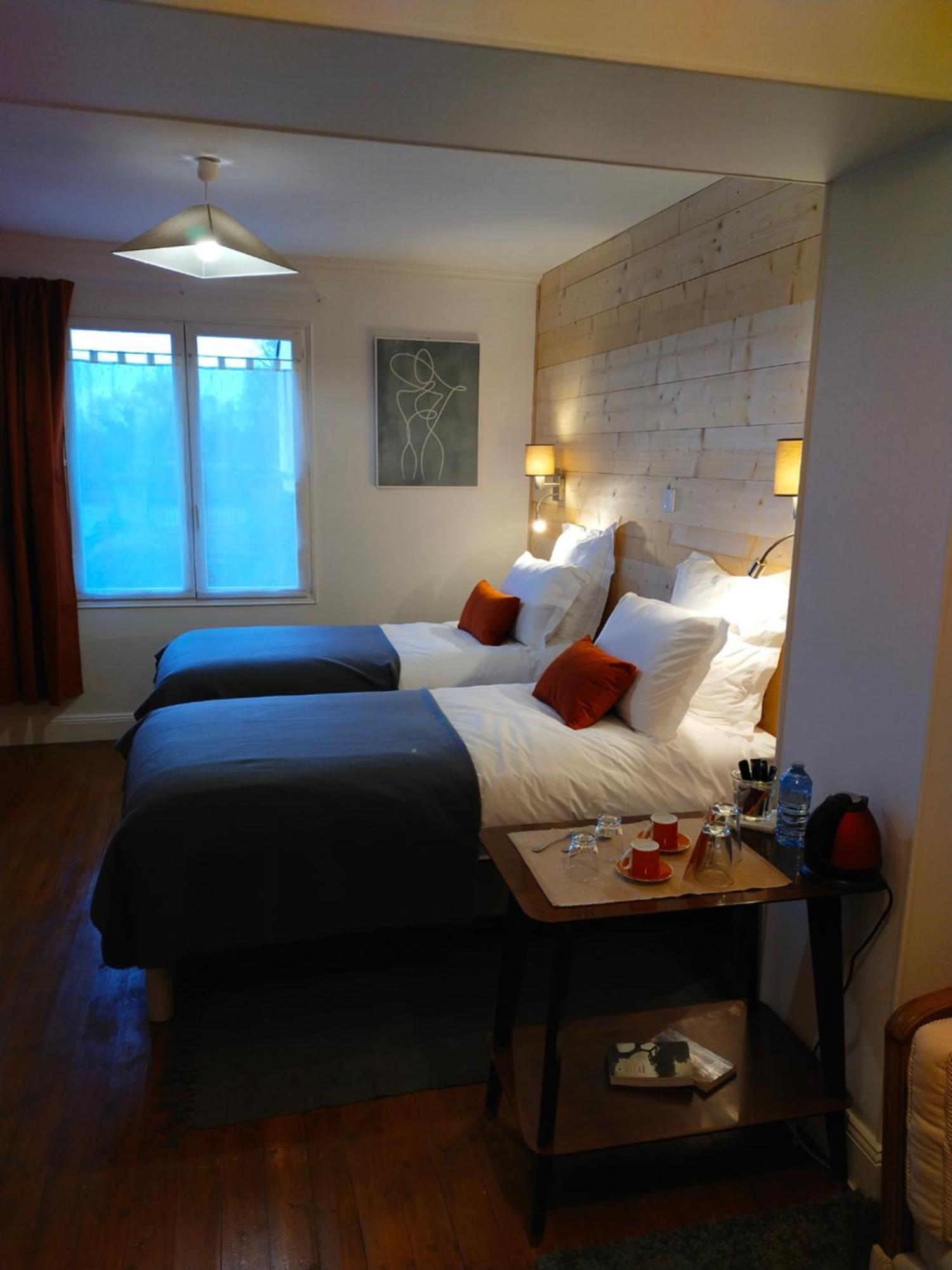 Les Balcons Sur La Loire Bed & Breakfast Chalonnes-sur-Loire Exterior photo